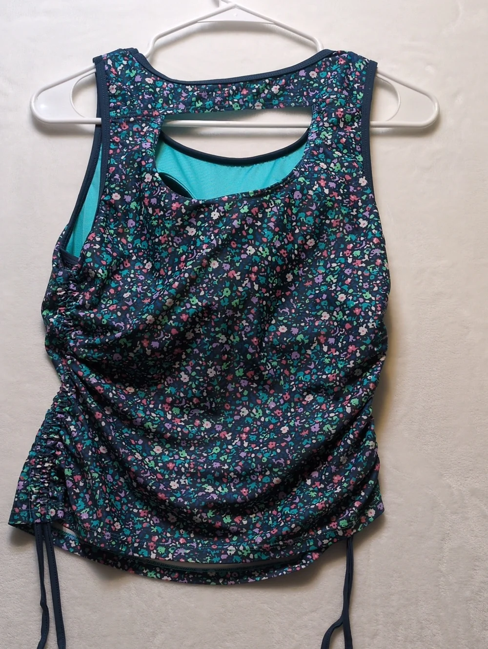 Free Country Ruched Floral Tankini Swim Top M 8/10 Keyhole Racerback Molded Cups